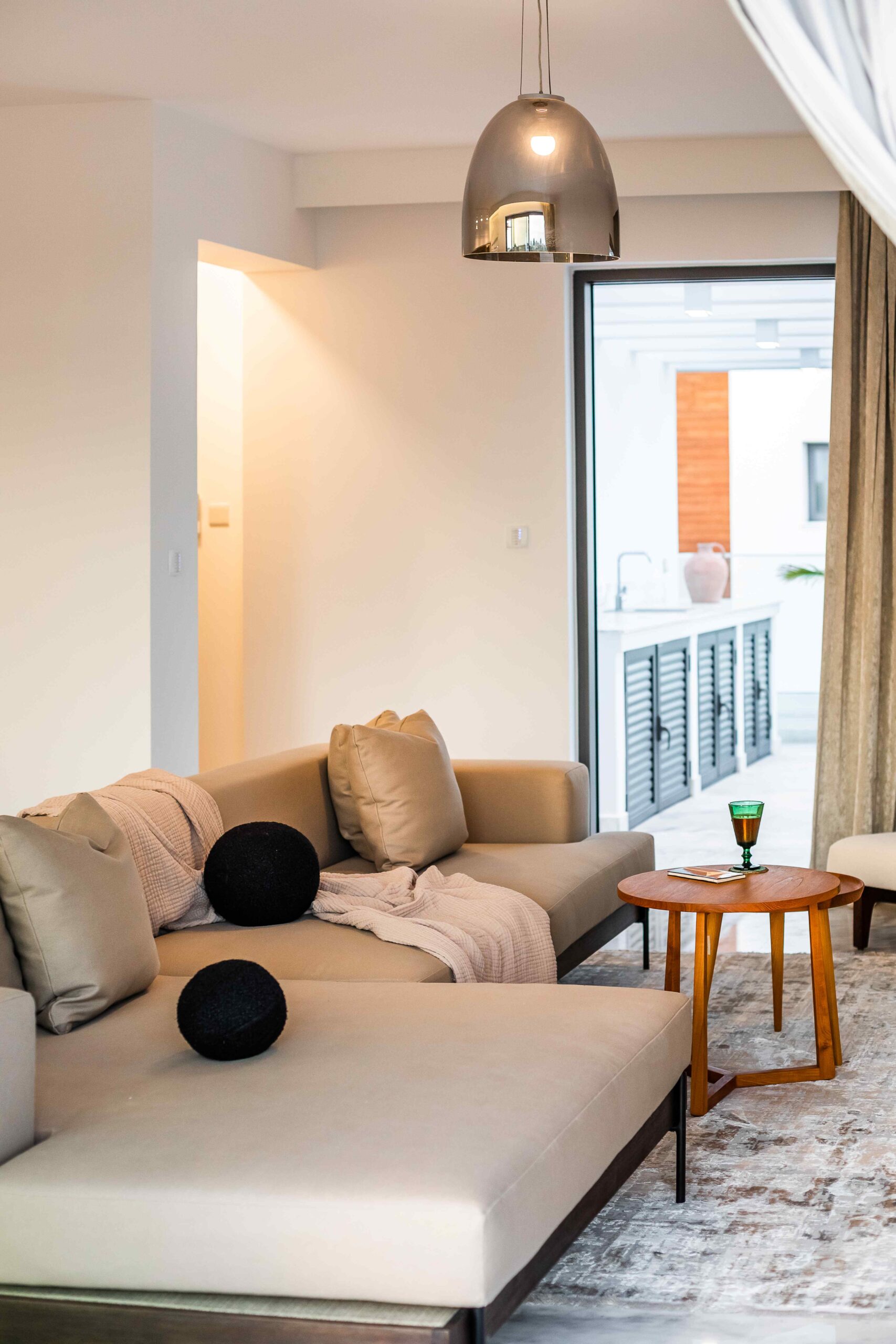 Lambda Sofa L Shaped - Image 5