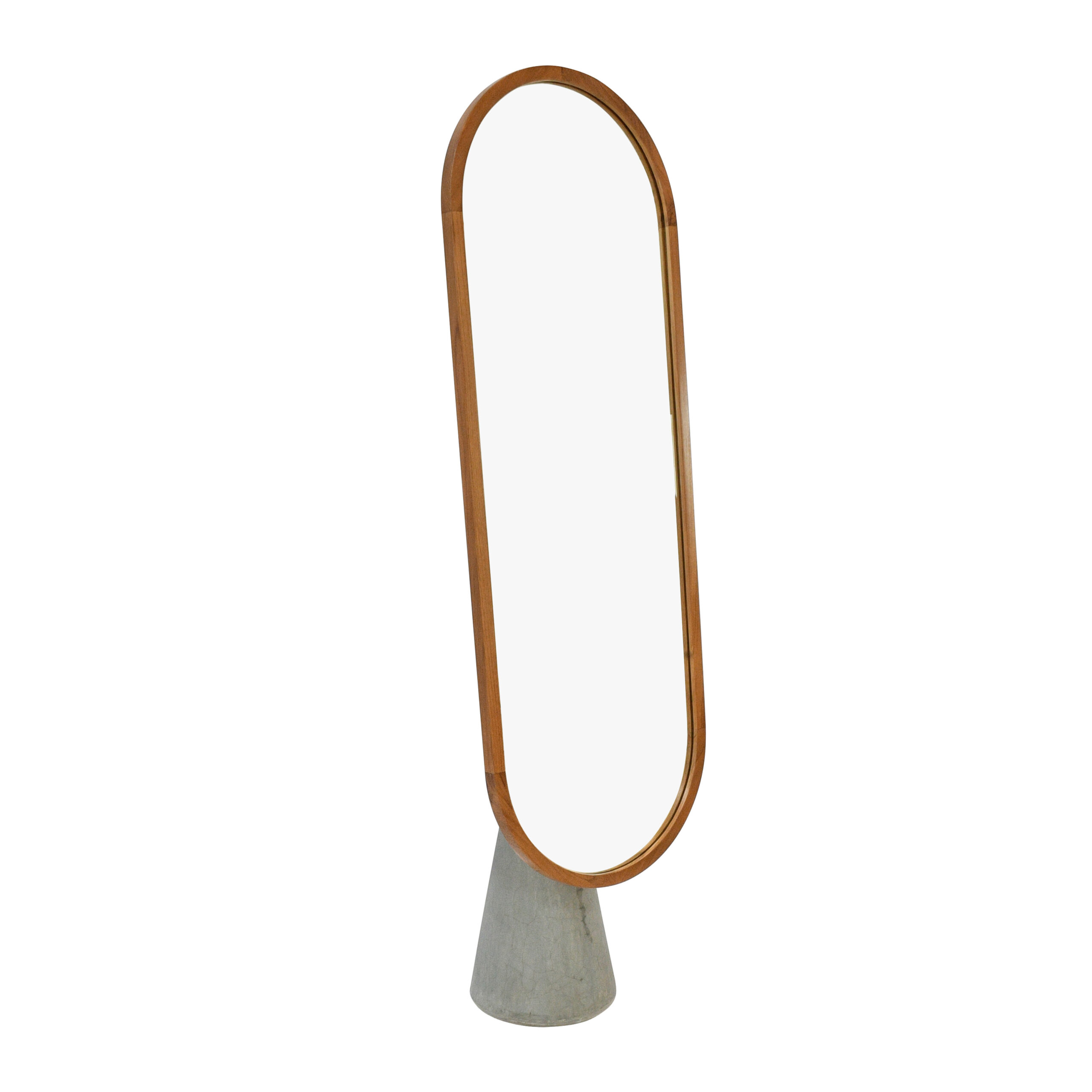 Cap Karoso Standing Mirror